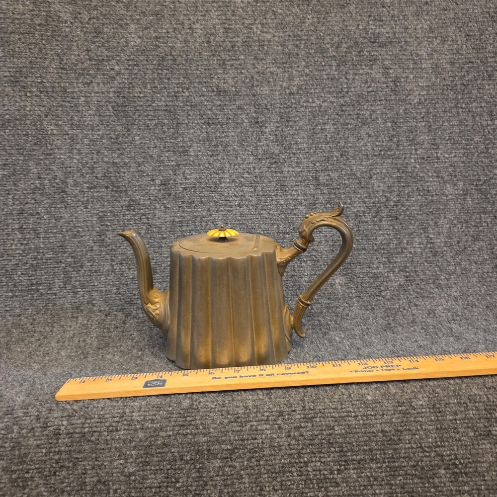 Vintage Brass Tea Pot‎ Fluted Sides Yellow Plastic Knob Retro Kitchen Decor